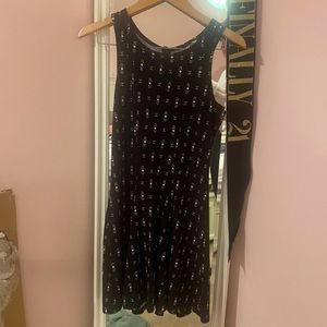💜DRESSES 2 for $30 💜 Black Patterned Dress